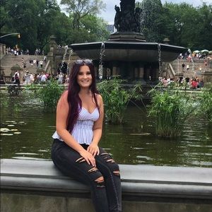 Meet your Posher, Emma